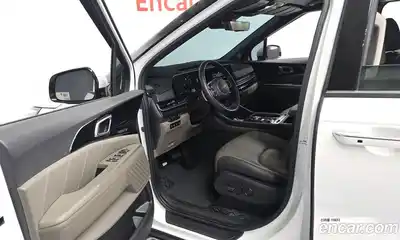 Kia Carnival 2024 2.2 автомат (гидро), миниатюра 10