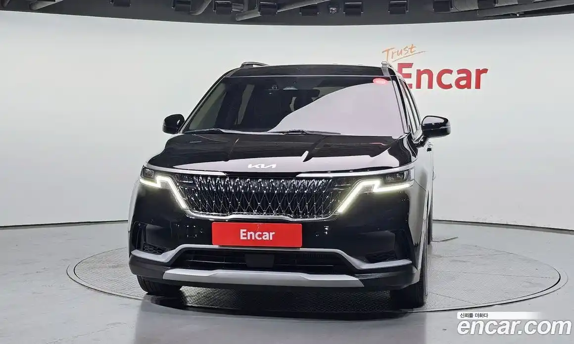 Kia Carnival 2023 2.2 автомат (гидро), фото 3