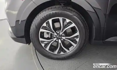 Kia Carnival 2023 2.2 автомат (гидро), миниатюра 5