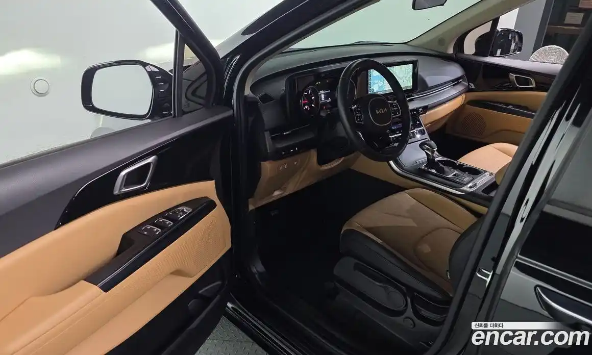Kia Carnival 2023 2.2 автомат (гидро), фото 10