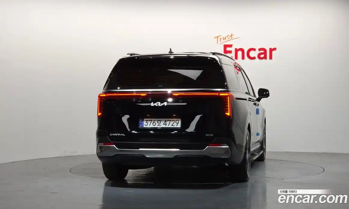 Kia Carnival 2025 1.6 автомат (гидро), фото 4