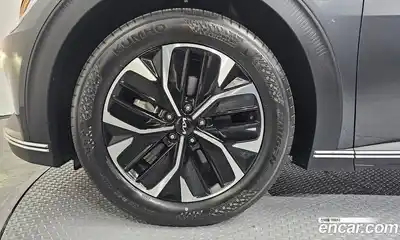 Kia EV6 2023 0.1 автомат (гидро), миниатюра 5