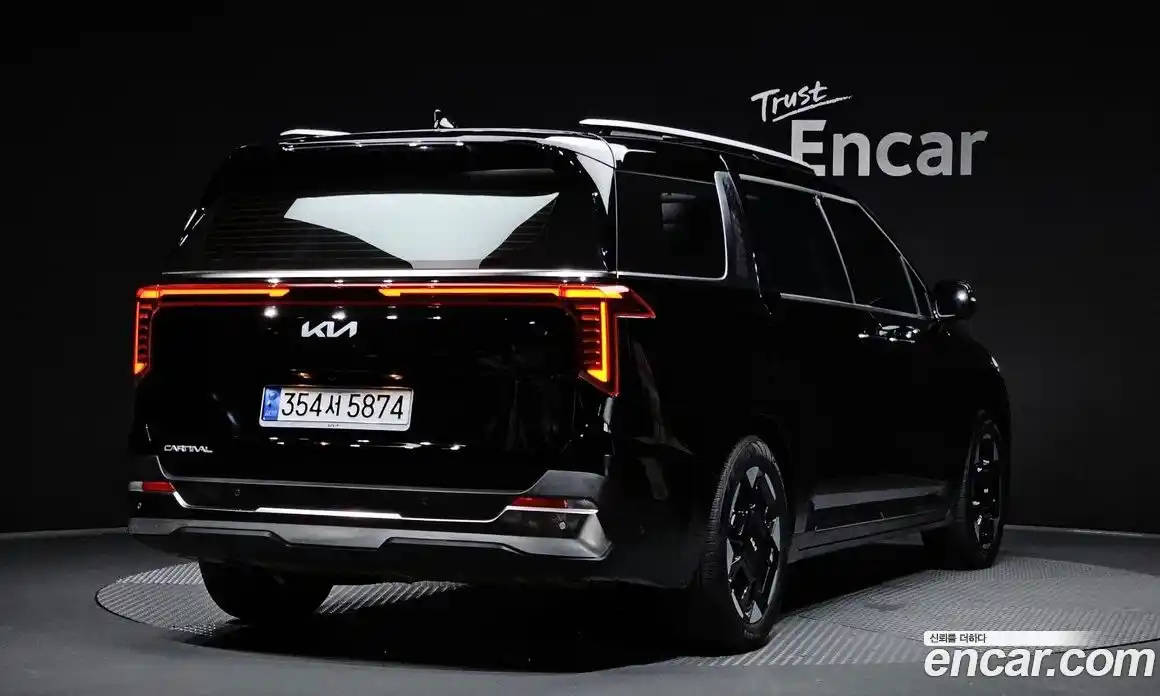 Kia Carnival 2024 3.5 автомат (гидро), фото 2
