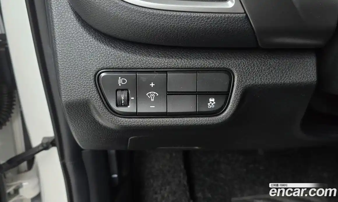 Kia Seltos 2022 2.0 автомат (гидро), фото 24