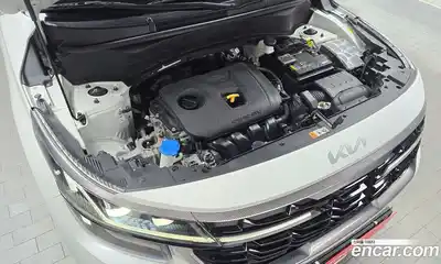 Kia Seltos 2022 2.0 автомат (гидро), миниатюра 6