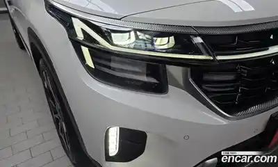 Kia Seltos 2022 2.0 автомат (гидро), миниатюра 8
