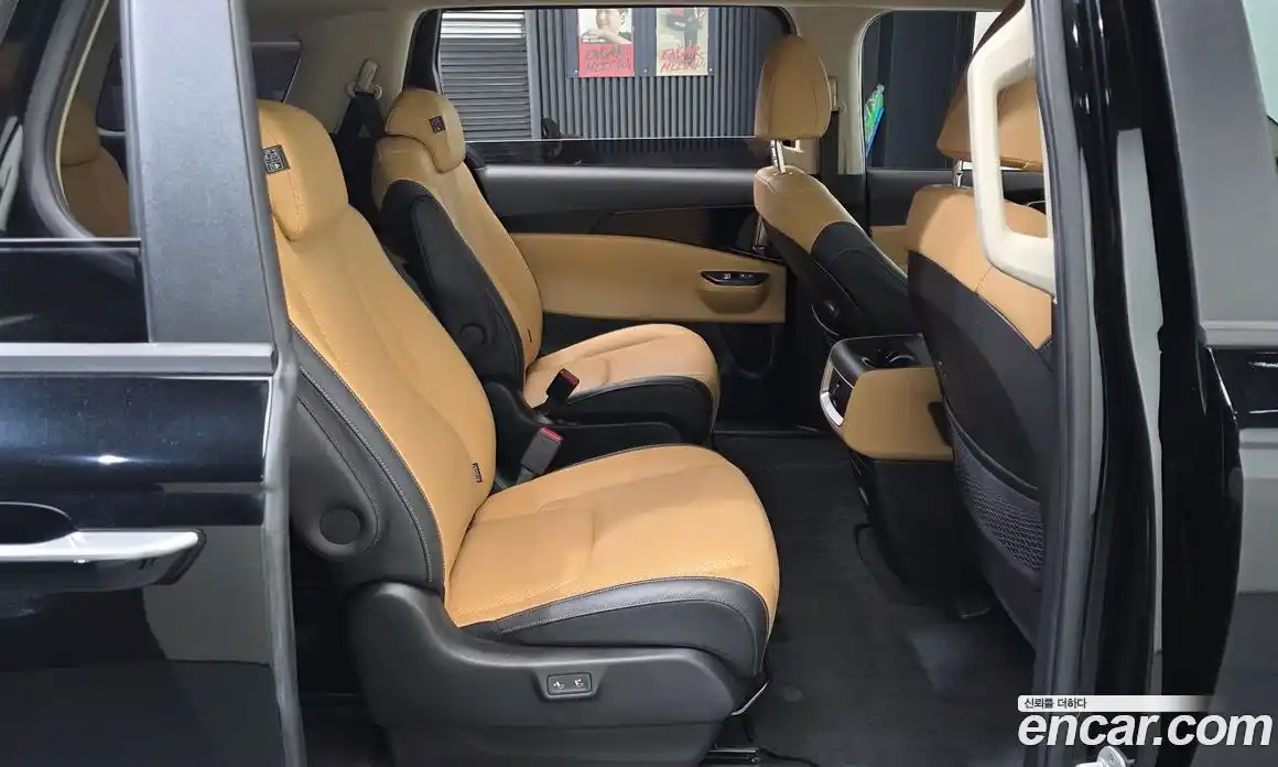 Kia Carnival 2021 2.2 автомат (гидро), фото 17