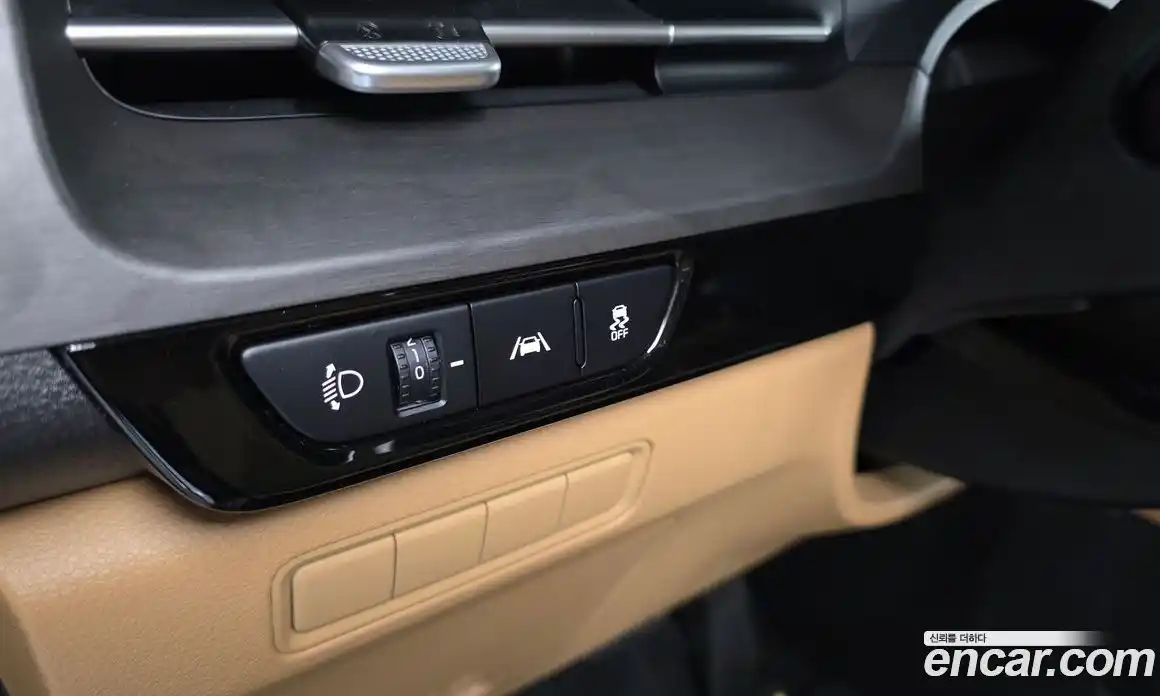 Kia Carnival 2021 2.2 автомат (гидро), фото 29