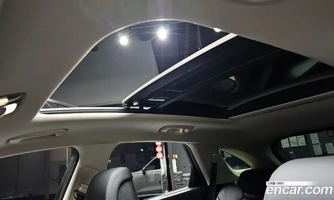 Genesis GV70 2023 2.5 автомат (гидро), фото 25
