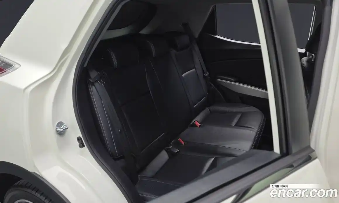 SsangYong TIBOLI 2015 1.6 автомат (гидро), фото 12