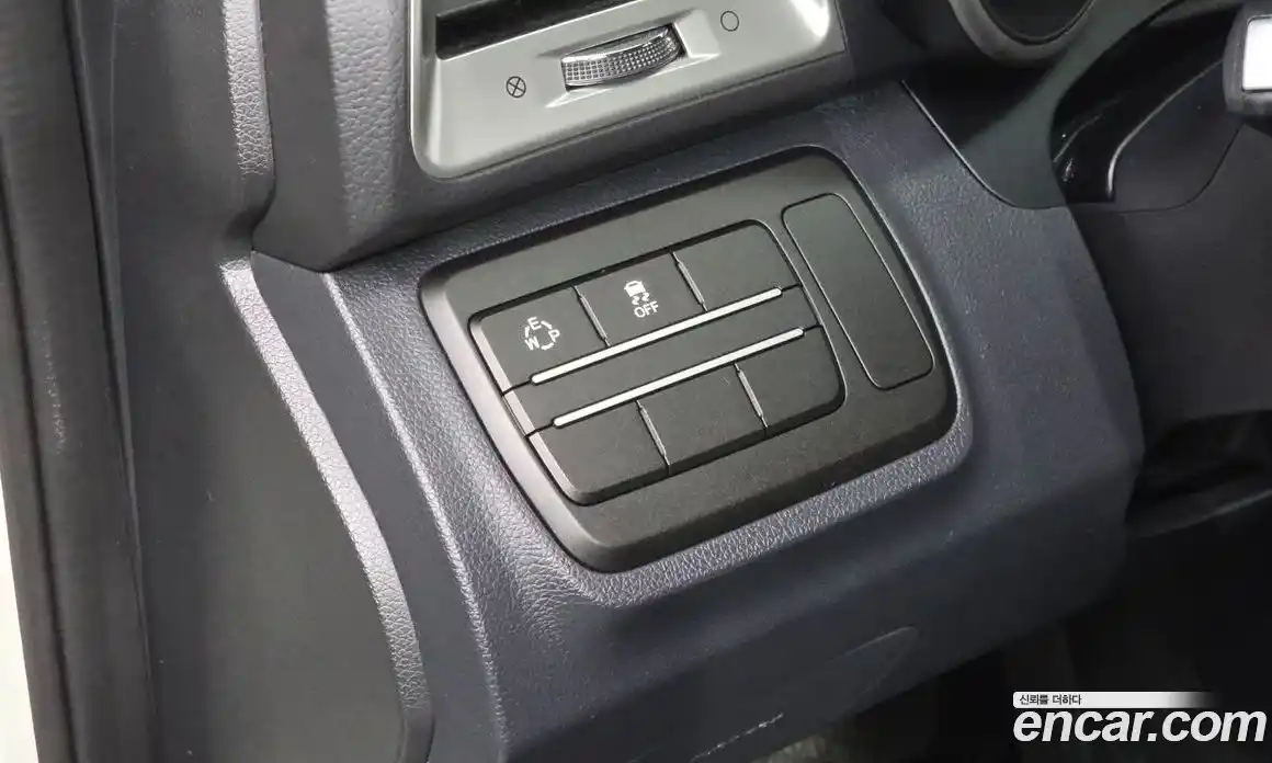 SsangYong TIBOLI 2015 1.6 автомат (гидро), фото 19