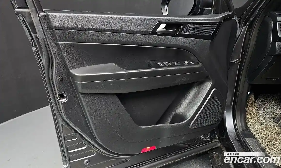 SsangYong Rexton 2020 2.2 автомат (гидро), фото 14