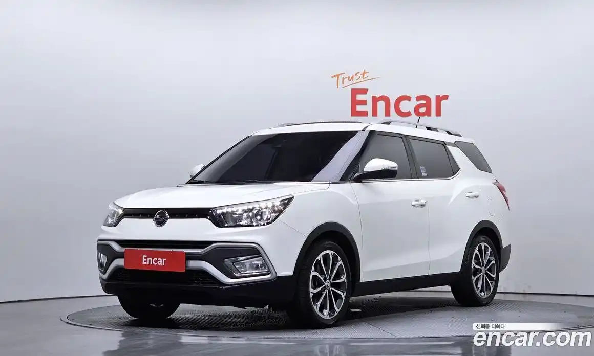 SsangYong TIBOLI 2017 1.6 автомат (гидро), фото 1