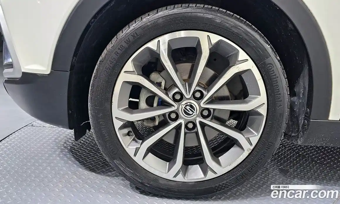 SsangYong TIBOLI 2017 1.6 автомат (гидро), фото 5
