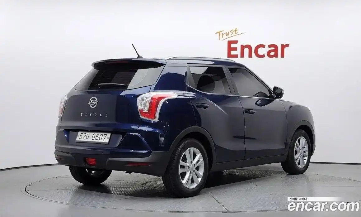 SsangYong TIBOLI 2016 1.6 автомат (гидро), фото 2