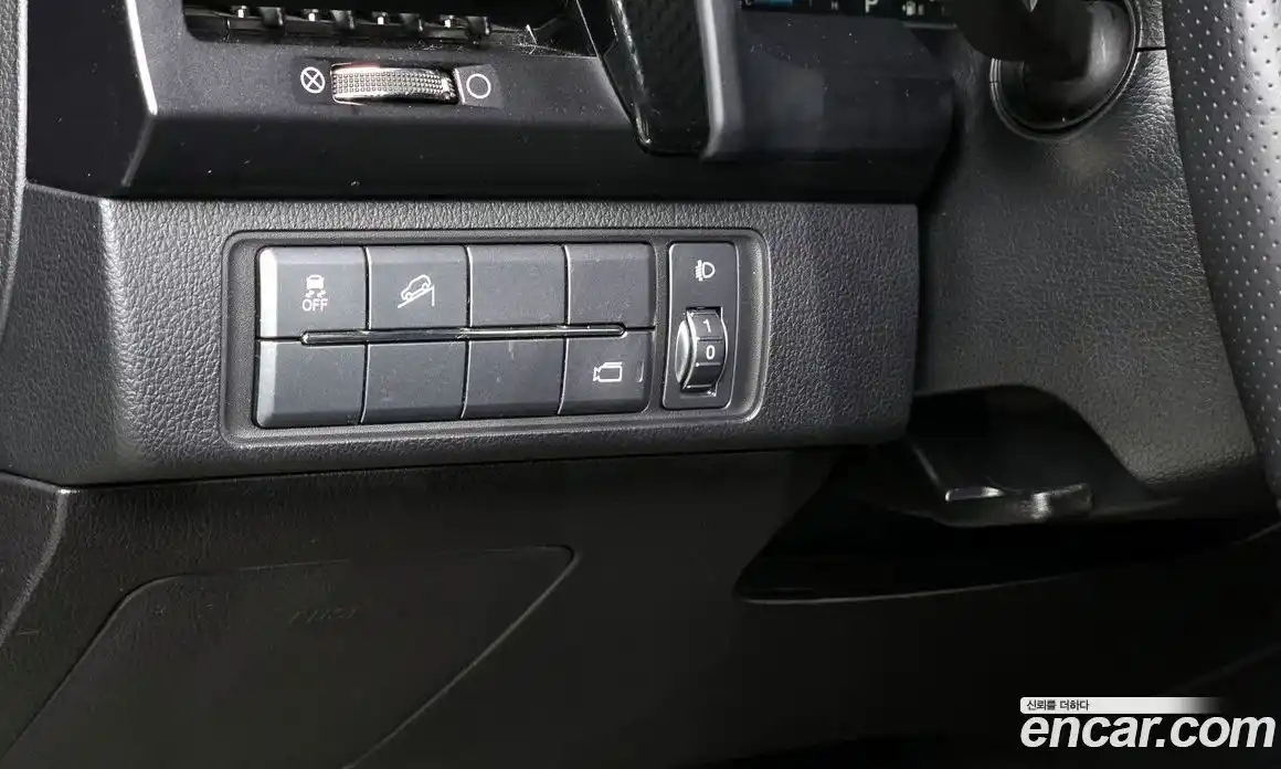 SsangYong Rexton 2020 2.2 автомат (гидро), фото 14