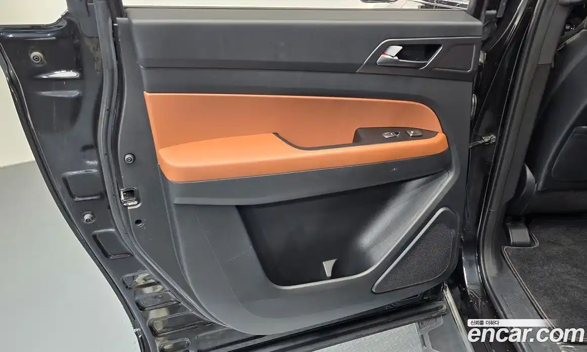 SsangYong Rexton 2020 2.2 автомат (гидро), фото 15