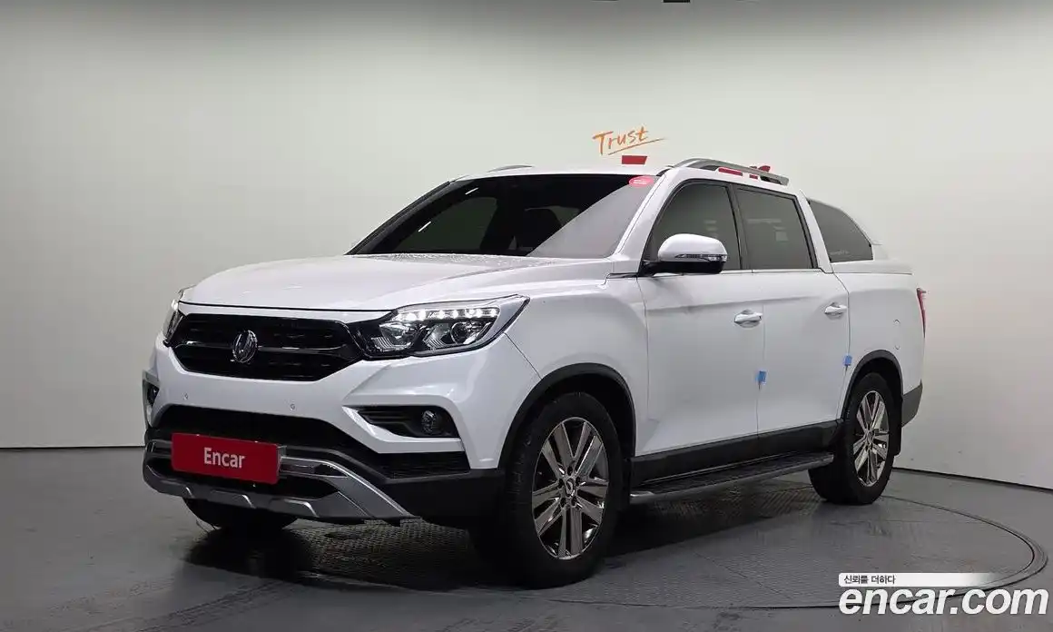 SsangYong Rexton 2018 2.2 автомат (гидро), фото 1