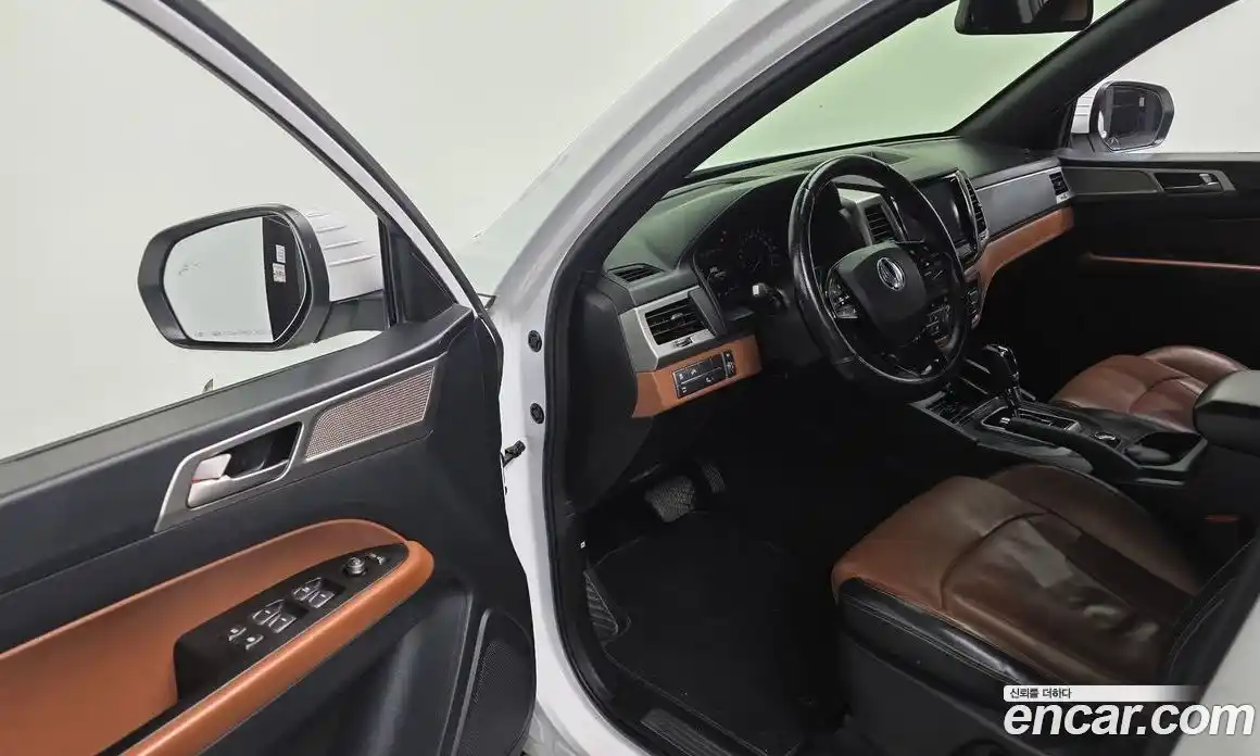 SsangYong Rexton 2018 2.2 автомат (гидро), фото 11