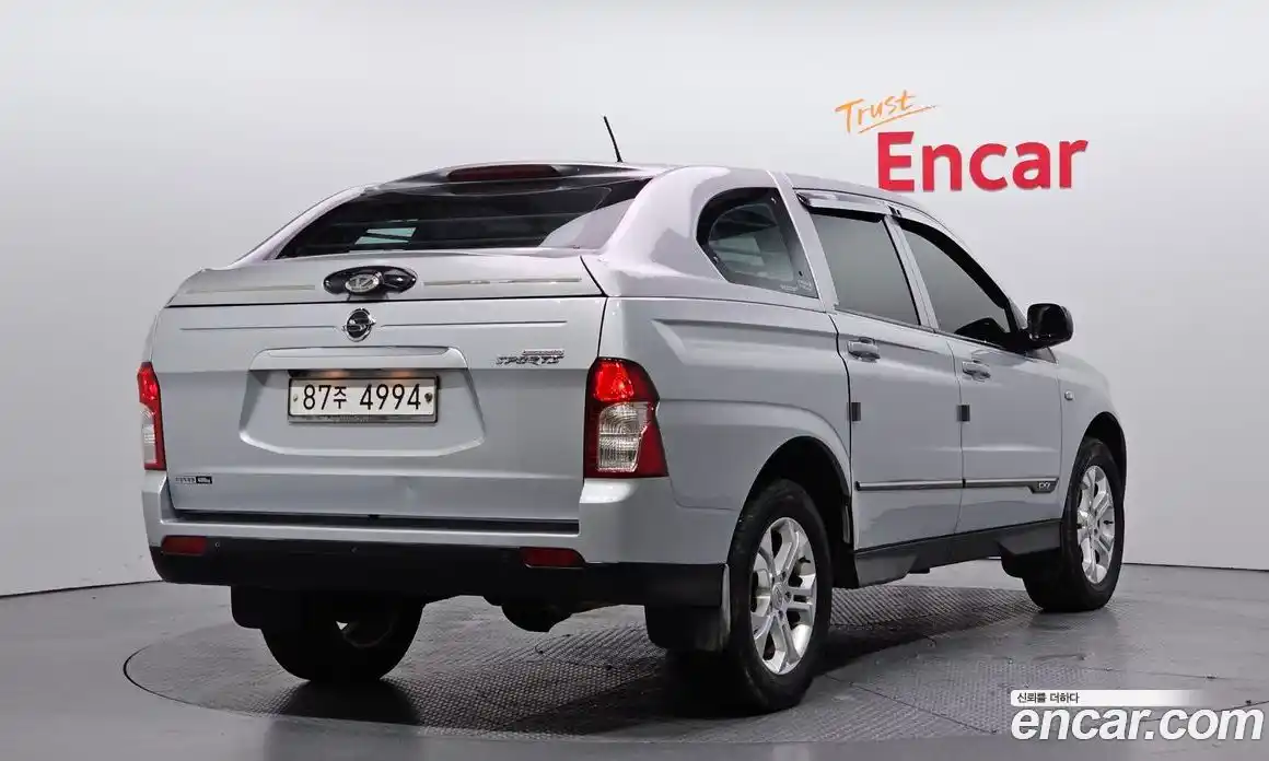 SsangYong Korando 2013 2.0 автомат (гидро), фото 2