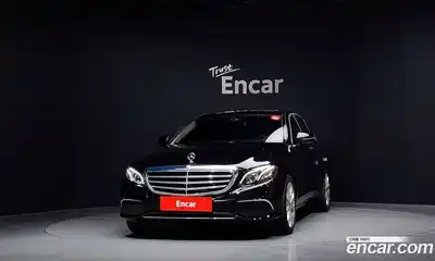Mercedes-Benz E-Class 2020 1.9 автомат (гидро), миниатюра 3