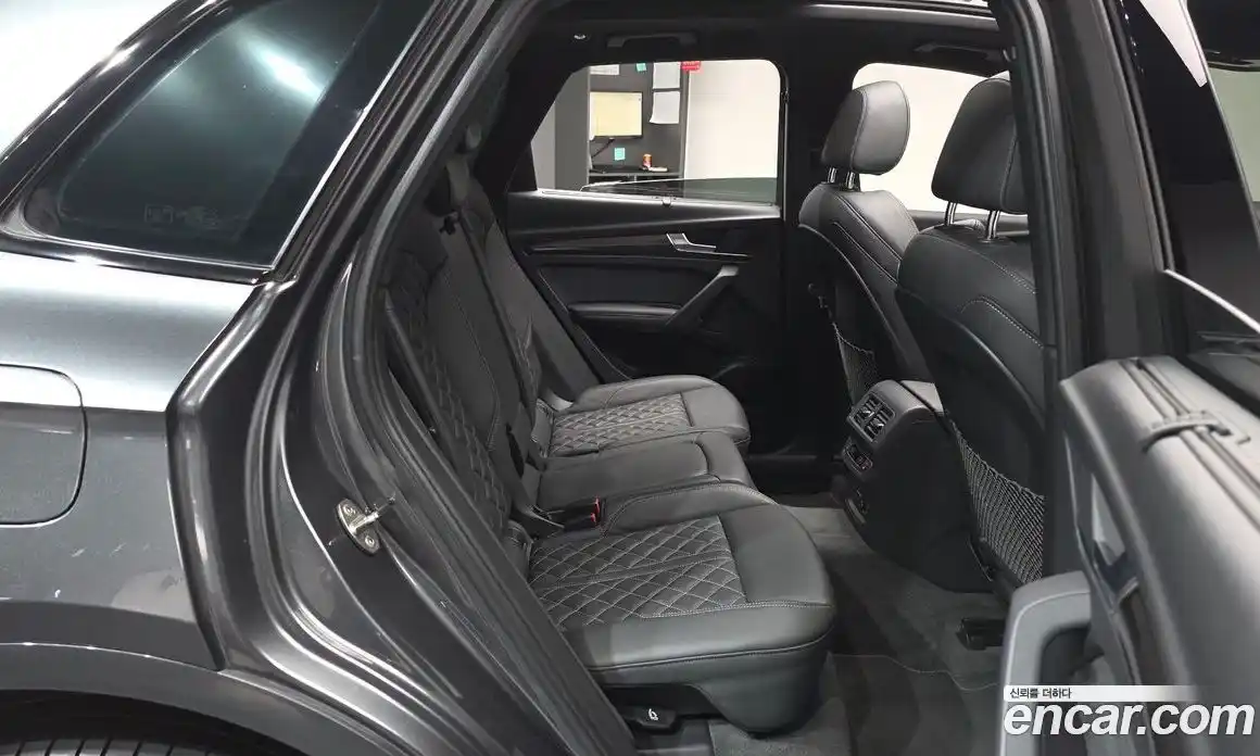 Audi SQ5 2022 3.0 автомат (гидро), фото 17