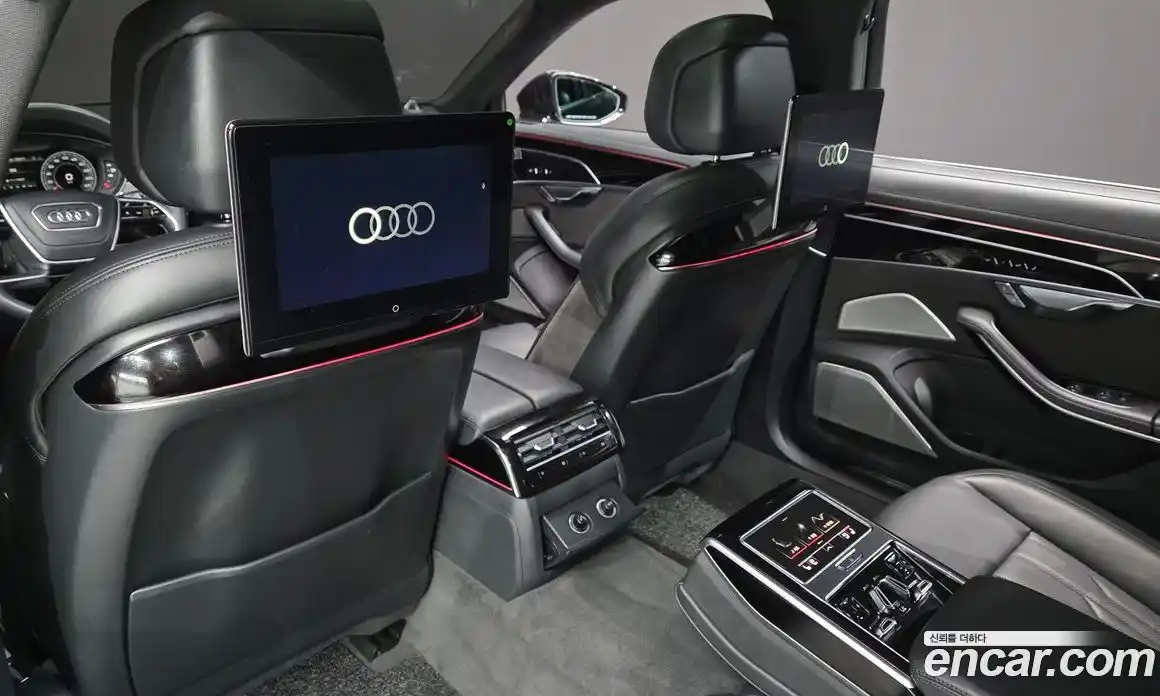 Audi A8 2021 3.0 автомат (гидро), фото 32