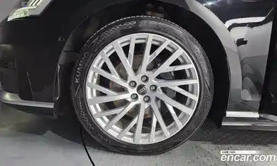 Audi A8 2021 3.0 автомат (гидро), миниатюра 5