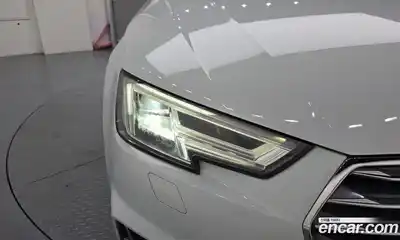 Audi A4 2019 2.0 автомат (гидро), миниатюра 8