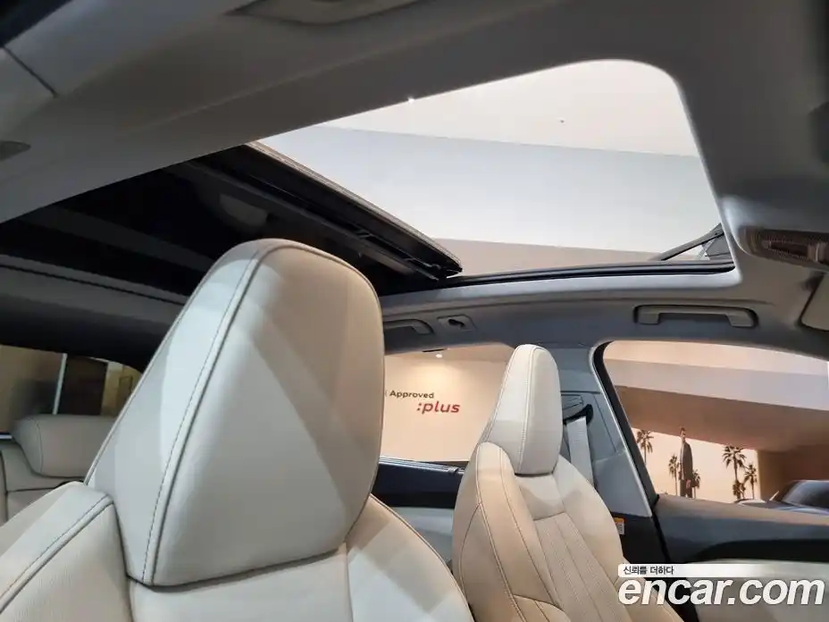 Audi Q5 2025 2.0 автомат (гидро), фото 17