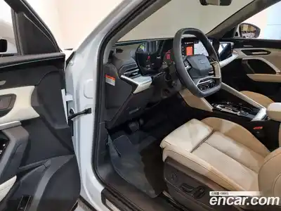 Audi Q5 2025 2.0 автомат (гидро), миниатюра 10