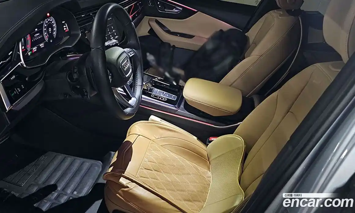 Audi Q7 2023 3.0 автомат (гидро), фото 11