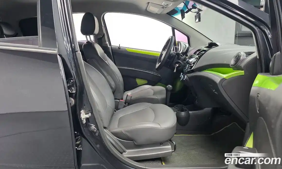 Chevrolet Spark 2014 1.0 автомат (гидро), фото 15