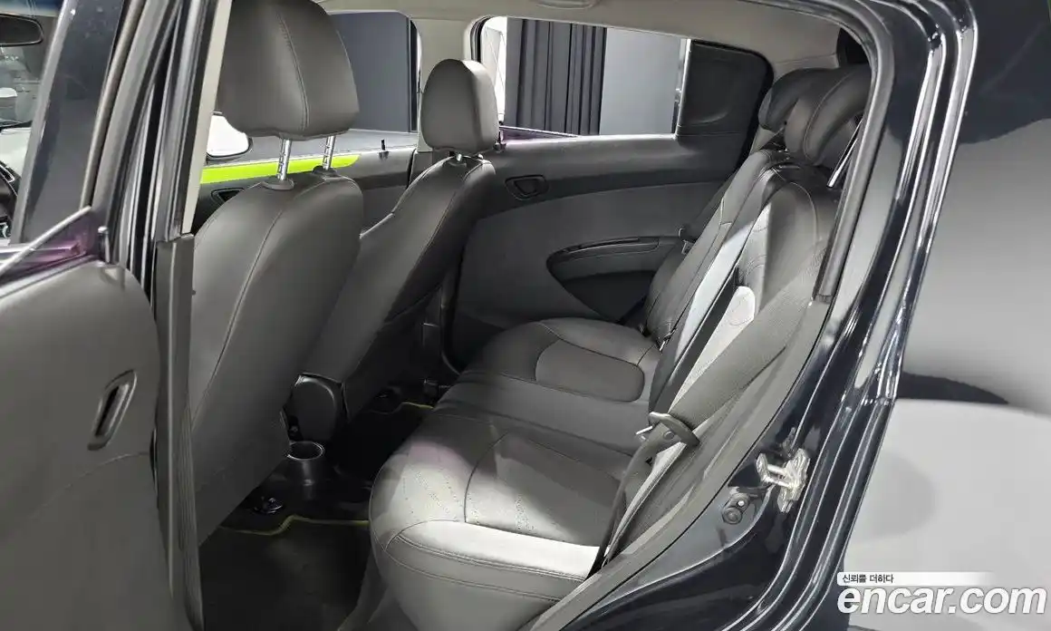 Chevrolet Spark 2014 1.0 автомат (гидро), фото 17