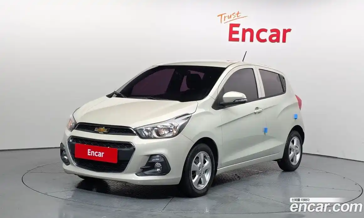 Chevrolet Spark 2016 1.0 автомат (гидро), фото 1