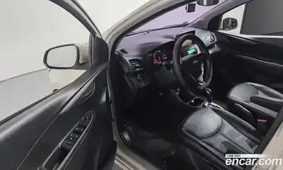 Chevrolet Spark 2016 1.0 автомат (гидро), миниатюра 11