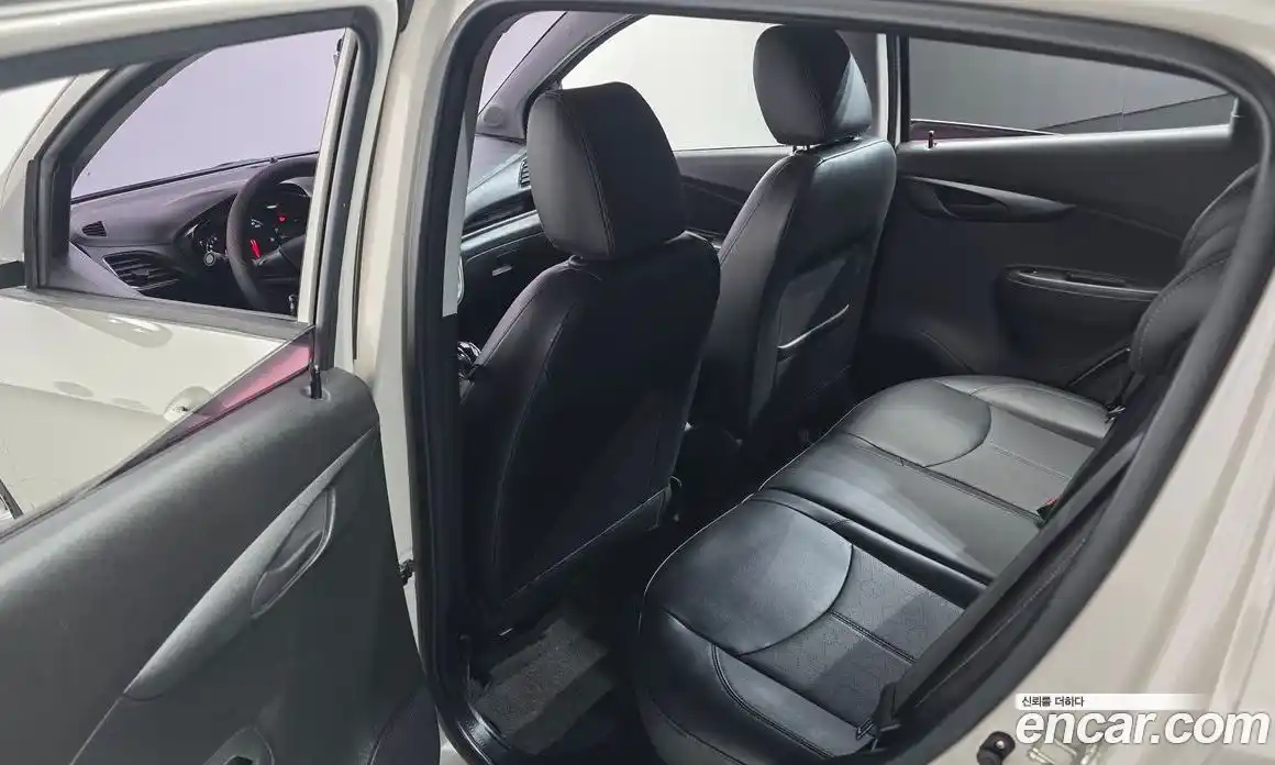 Chevrolet Spark 2016 1.0 автомат (гидро), фото 18