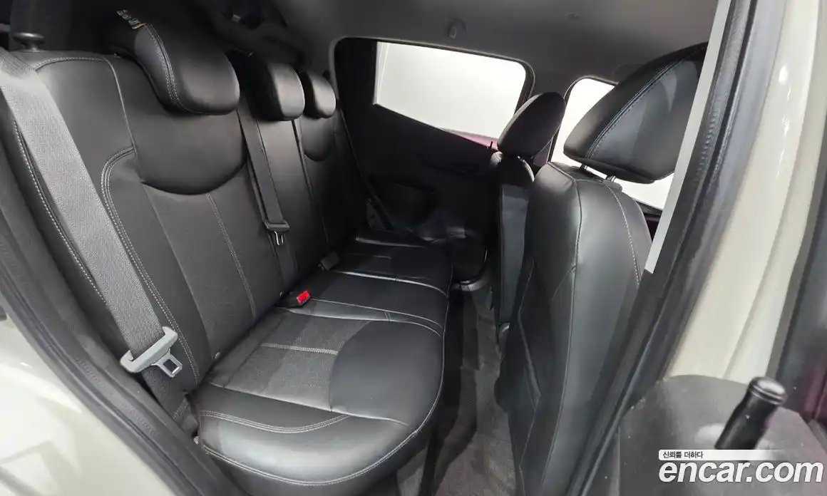 Chevrolet Spark 2016 1.0 автомат (гидро), фото 19
