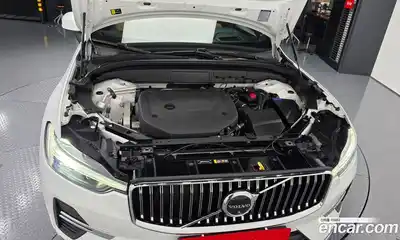 Volvo XC60 2021 2.0 автомат (гидро), миниатюра 6