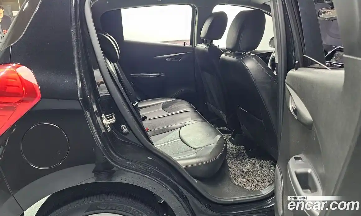 Chevrolet Spark 2018 1.0 автомат (гидро), фото 17