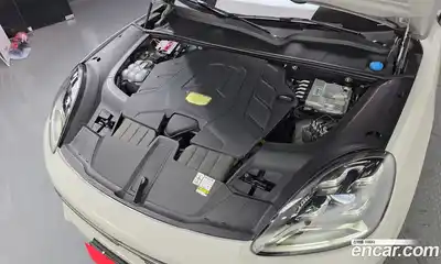 Porsche Cayenne 2023 3.0 автомат (гидро), миниатюра 6