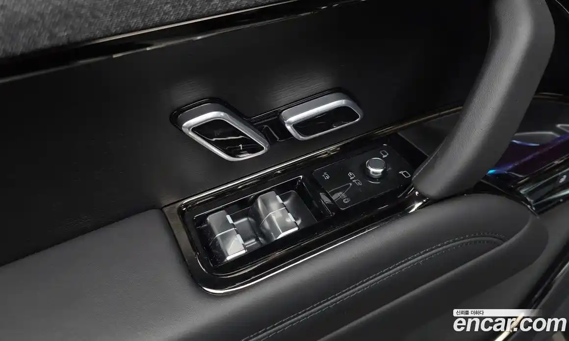 Land Rover Range Rover Sport 2025 3.0 автомат (гидро), фото 26