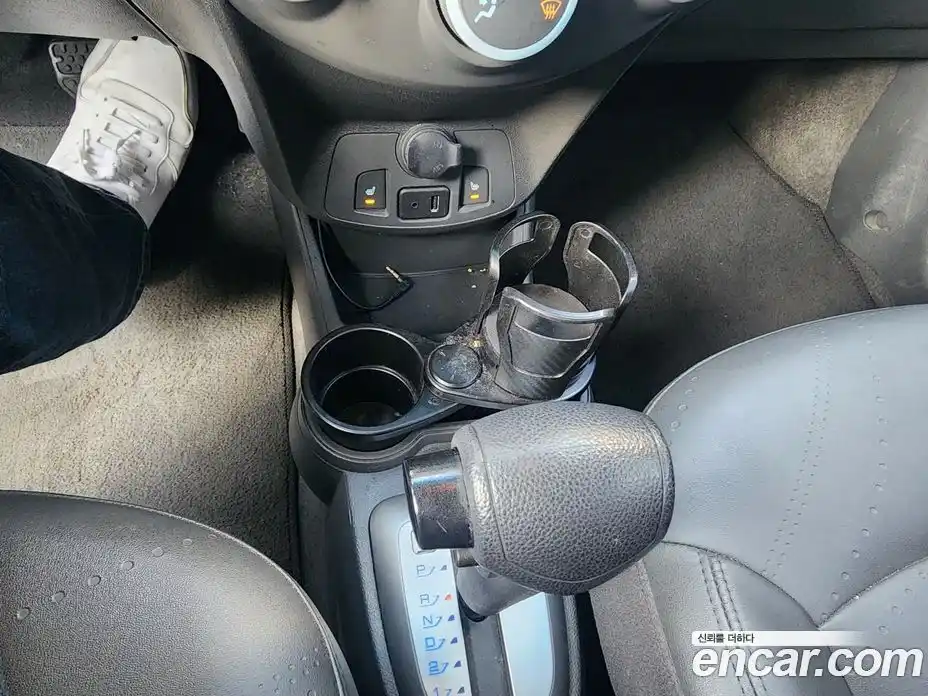 Chevrolet Spark 2014 1.0 автомат (гидро), фото 13