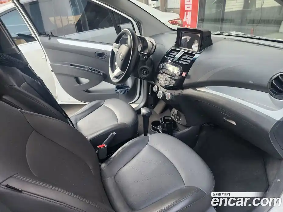 Chevrolet Spark 2014 1.0 автомат (гидро), фото 14