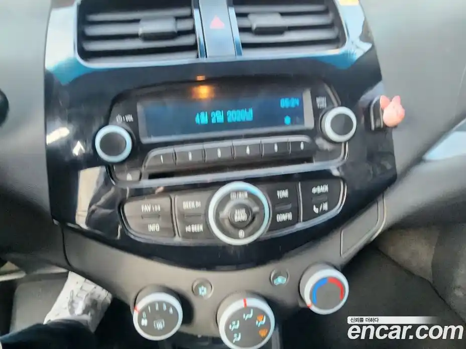 Chevrolet Spark 2014 1.0 автомат (гидро), фото 15