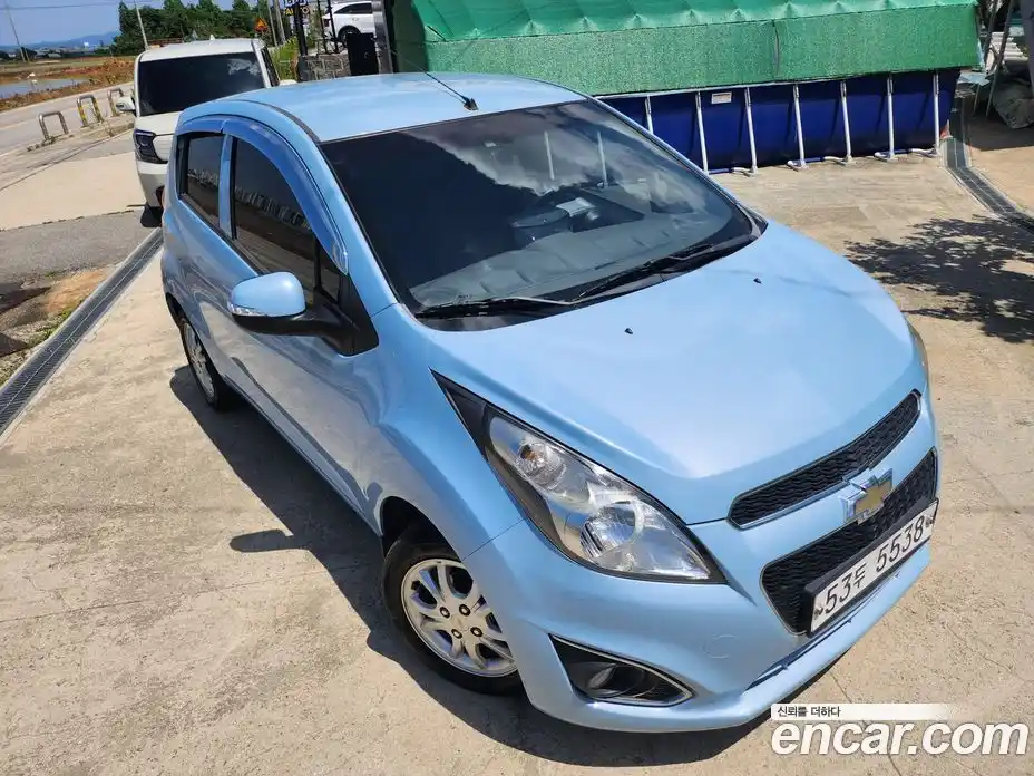 Chevrolet Spark 2014 1.0 автомат (гидро), фото 1
