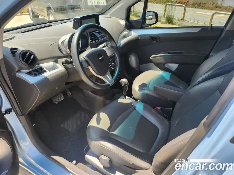 Chevrolet Spark 2014 1.0 автомат (гидро), фото 9