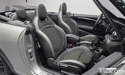 Mini Cooper Convertible 2024 2.0 автомат (гидро), миниатюра 12