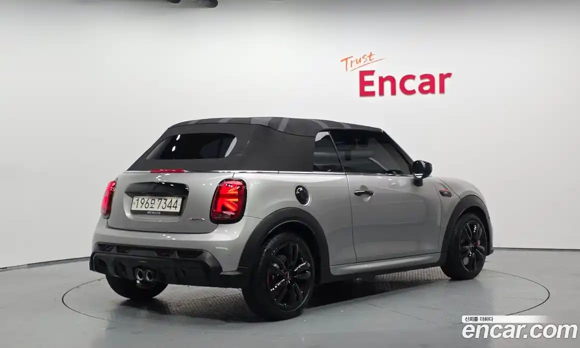 Mini Cooper Convertible 2024 2.0 автомат (гидро), фото 20