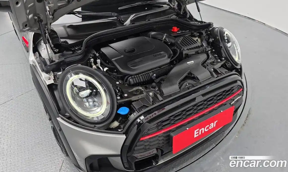 Mini Cooper Convertible 2024 2.0 автомат (гидро), фото 6